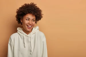 does wearing a hoodie cause hair loss